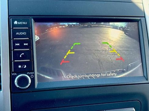 Used 2019 Nissan Frontier SV image 14