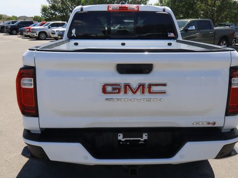 Used 2024 GMC Canyon AT4 w/ Canyon Safety Plus Package AWD/4WD image 6