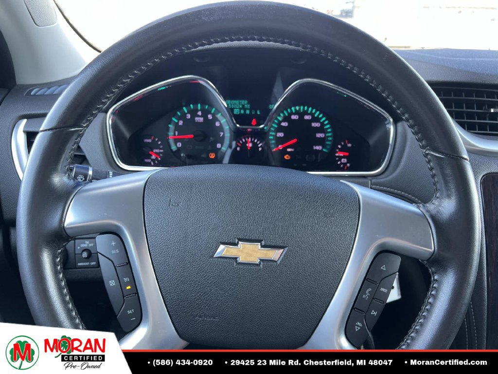 Used 2017 Chevrolet Traverse LT w/ Style and Technology Package FWD image 21
