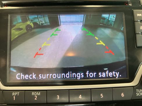 Used 2017 Nissan Sentra SV image 20