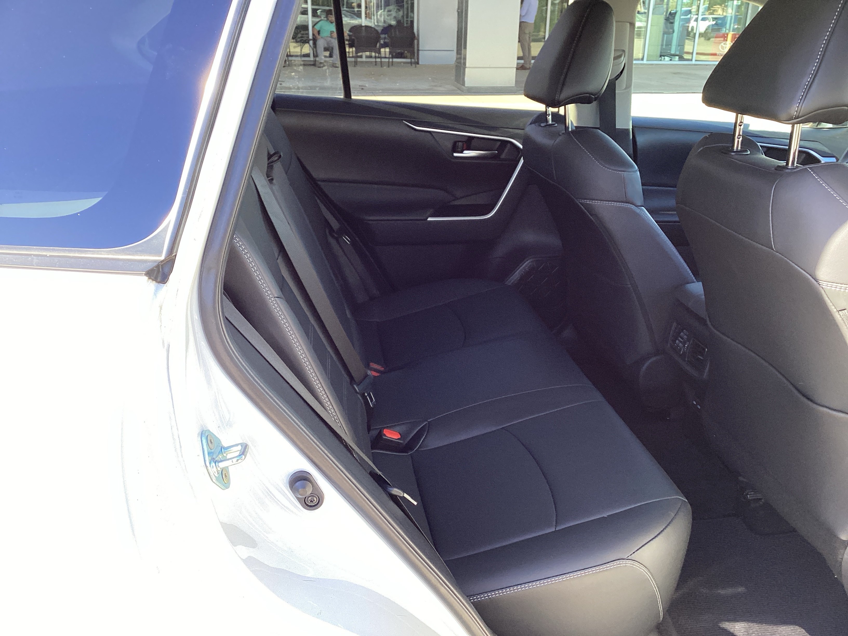 Used 2024 Toyota RAV4 XLE Premium FWD image 11