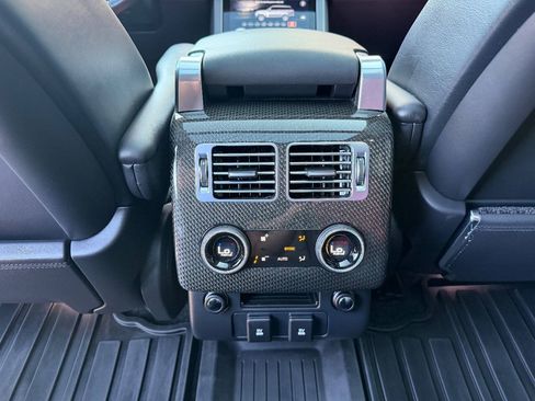 Used 2019 Land Rover Range Rover SV Autobiography Dynamic AWD/4WD image 16