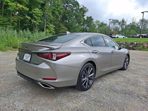 Used 2021 Lexus ES 350 F Sport w/ Accessory Package 2 FWD image 25