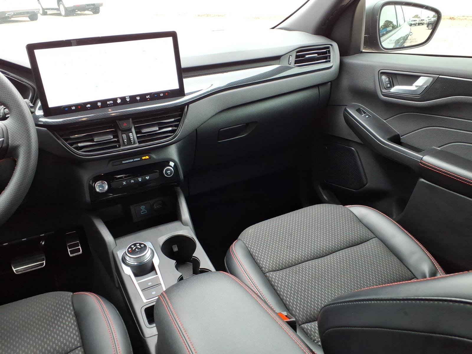 Used 2023 Ford Escape ST-Line w/ Tech Pack #1 FWD image 14