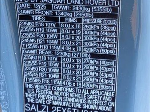 New 2026 Land Rover Range Rover Evoque Dynamic SE image 17