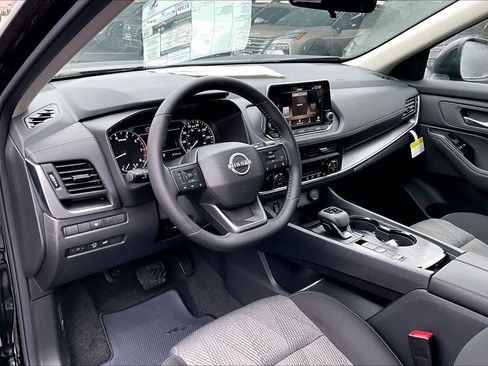 New 2026 Nissan Rogue SV image 8