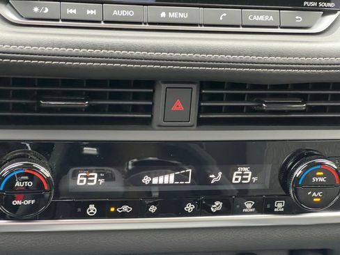 New 2026 Nissan Rogue SV image 4