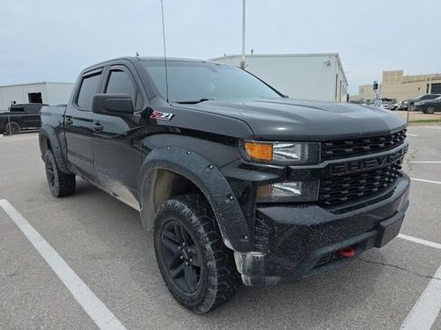 Used 2020 Chevrolet Silverado 1500 Custom Trail Boss AWD/4WD image 7