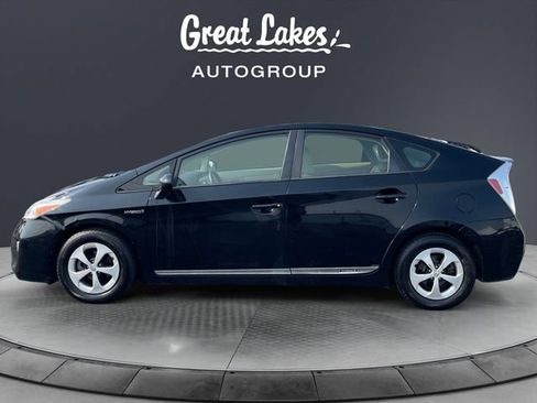 Used 2012 Toyota Prius Four FWD image 2