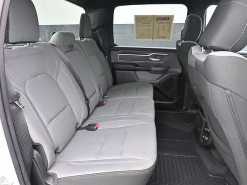 Used 2023 RAM 1500 Big Horn AWD/4WD image 30