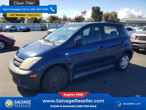 Used 2005 Scion xA FWD image 1