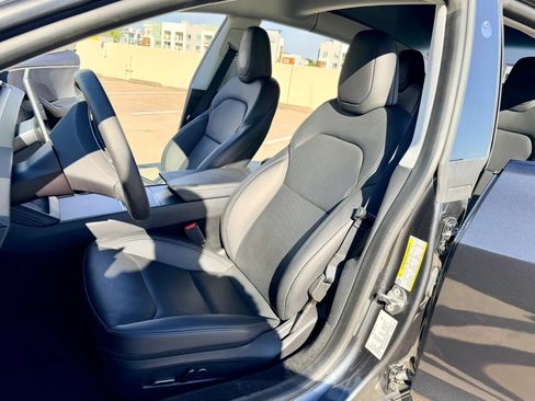 Used 2024 Tesla Model 3 Long Range RWD image 35
