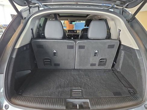 Used 2024 Acura MDX SH-AWD w/ Technology Package image 25