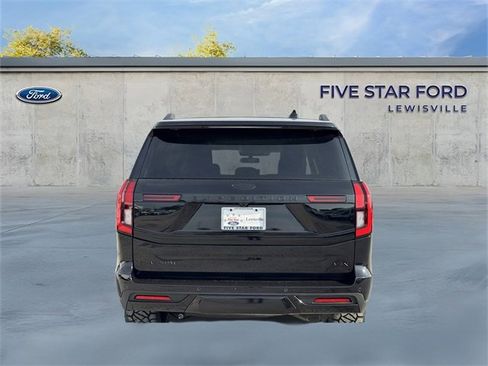 New 2025 Ford Expedition Max Platinum w/ Driver's Package image 6