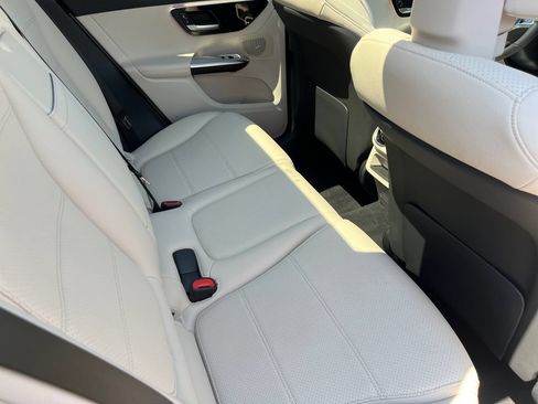Certified 2026 Mercedes-Benz GLC 300 4MATIC image 19