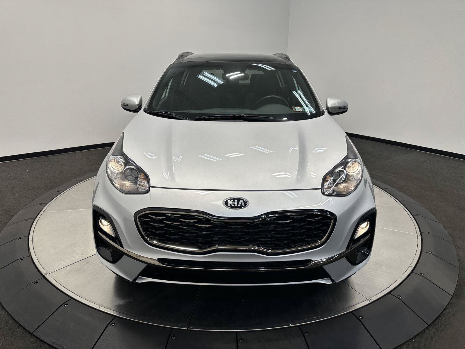 Used 2020 Kia Sportage S w/ S Sunroof Package AWD/4WD image 3