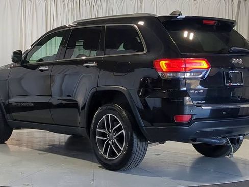 Used 2019 Jeep Grand Cherokee Limited AWD/4WD image 8