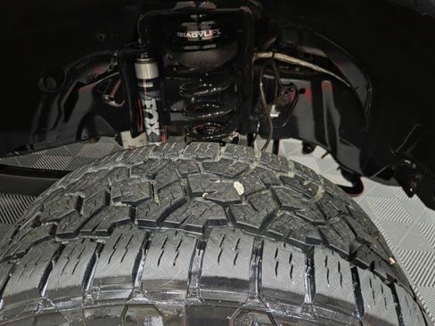 Used 2020 Ford F350 Limited w/ FX4 Off-Road Package image 97