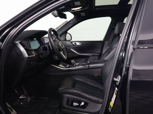 Used 2022 BMW X5 M50i w/ Executive Package image 10