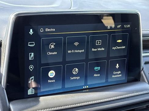 Used 2022 Chevrolet Tahoe Z71 w/ Luxury Package image 13