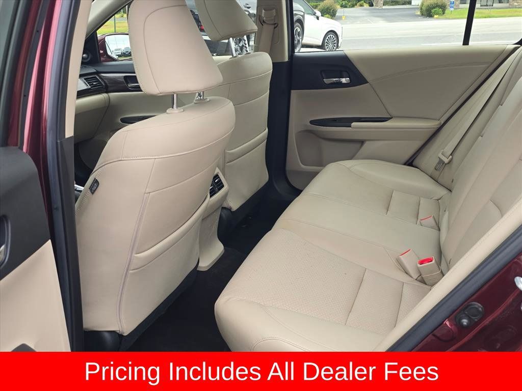 Used 2017 Honda Accord EX-L image 10