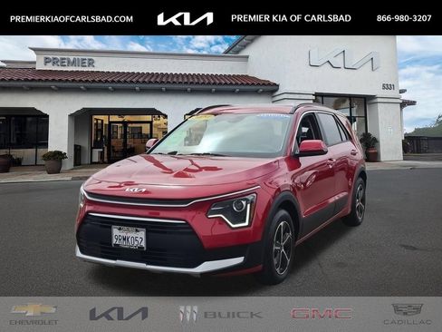 Used 2024 Kia Niro EX FWD image 1