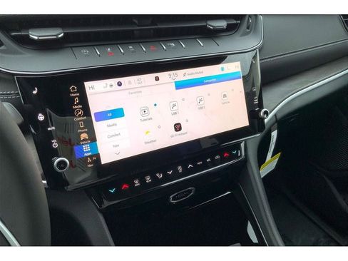 New 2026 Jeep Grand Cherokee Altitude image 8