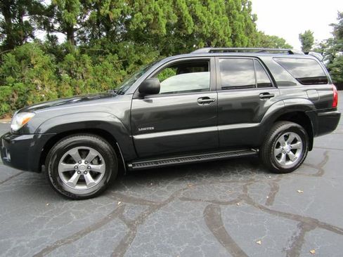 Used 2008 Toyota 4Runner Limited image 2