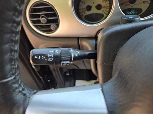 Used 2005 Chrysler PT Cruiser Limited w/ Chrome Accents Group FWD image 24
