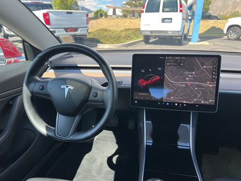 Used 2018 Tesla Model 3 Long Range AWD/4WD image 21