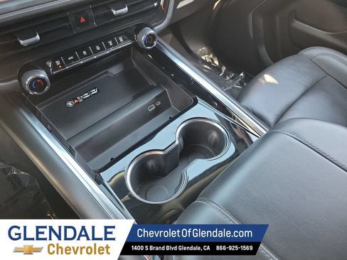 Certified 2025 Chevrolet Tahoe LT AWD/4WD image 26