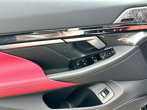 New 2026 BMW 550e xDrive AWD/4WD image 13