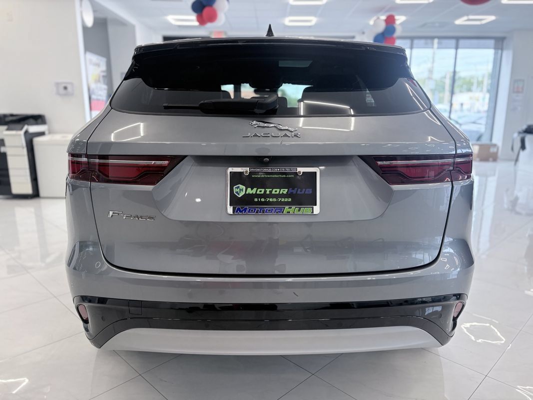 Used 2022 Jaguar F-PACE S AWD/4WD image 11