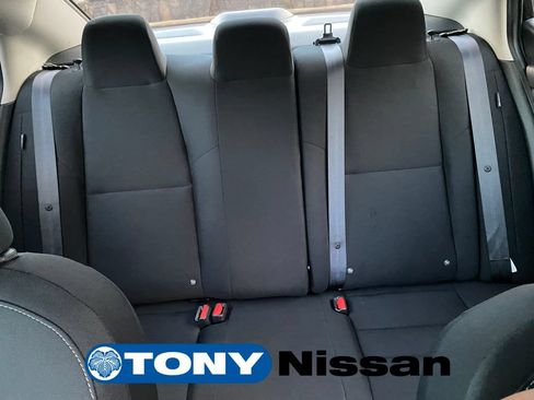Used 2024 Nissan Sentra S FWD image 18