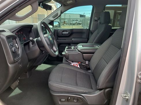 Used 2022 Chevrolet Silverado 1500 Custom image 11