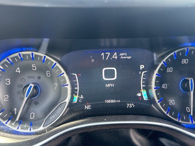 Used 2017 Chrysler Pacifica Touring-L Plus FWD image 13