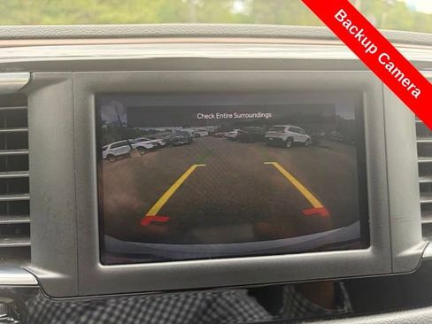 Used 2022 Chrysler Voyager LX FWD image 23