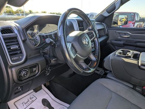 Used 2022 RAM 1500 Lone Star image 9