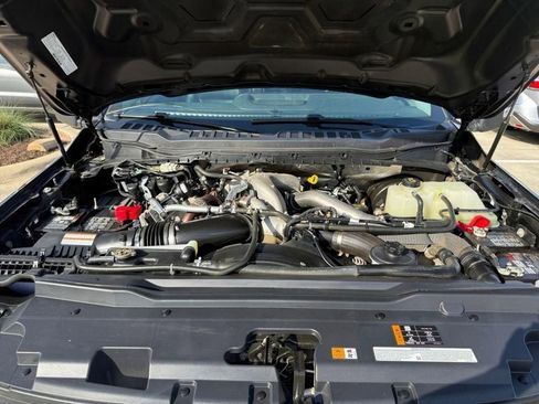 Used 2024 Ford F250 Lariat AWD/4WD image 19