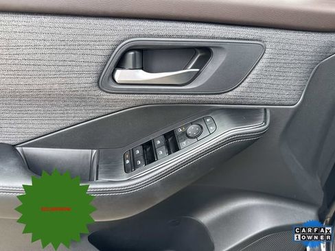 Used 2023 Nissan Rogue SV image 13