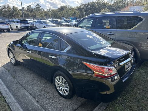 Used 2014 Nissan Altima 2.5 S image 4