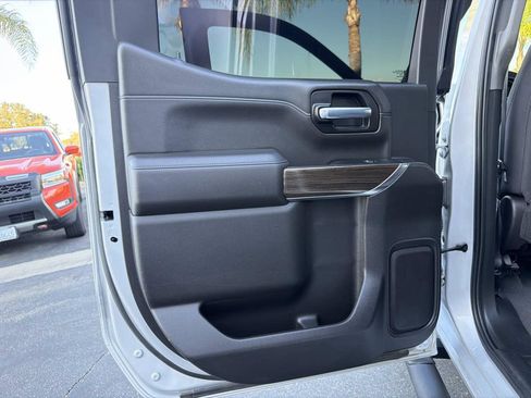 Used 2021 Chevrolet Silverado 1500 LT Trail Boss w/ Bed Protection Package AWD/4WD image 32