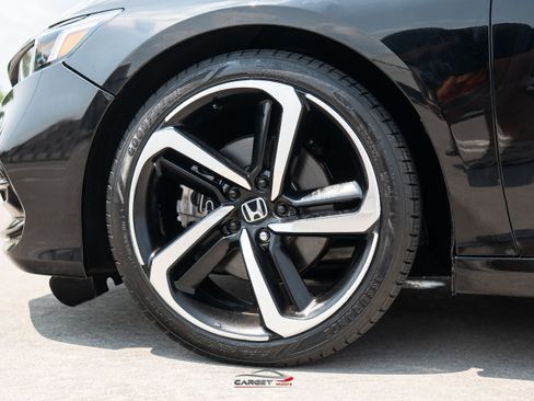 Used 2019 Honda Accord Sport image 10