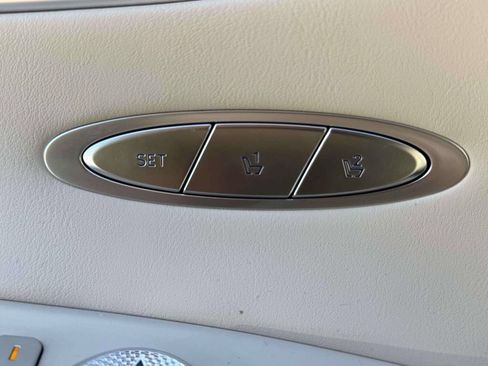 New 2026 Genesis GV70 2.5T Select AWD/4WD image 17