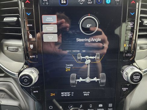 Used 2024 RAM 2500 Laramie w/ Night Edition image 65