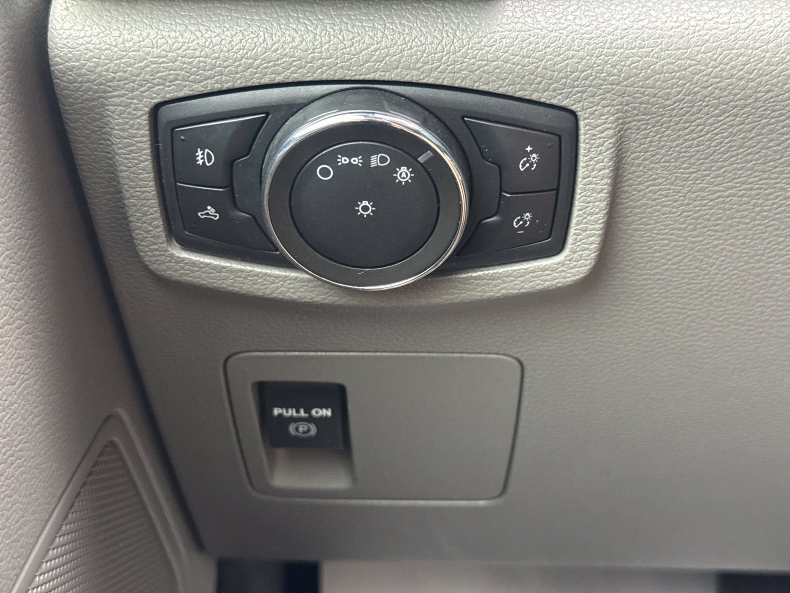 Used 2020 Ford F150 XL w/ Equipment Group 101A Mid RWD image 21
