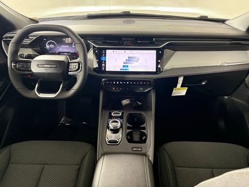 New 2026 Jeep Cherokee Laredo AWD/4WD image 36