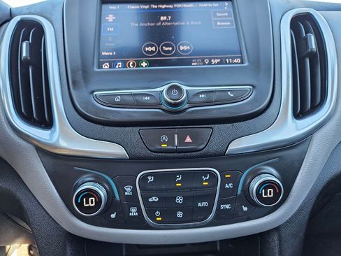 Used 2024 Chevrolet Equinox LT image 16
