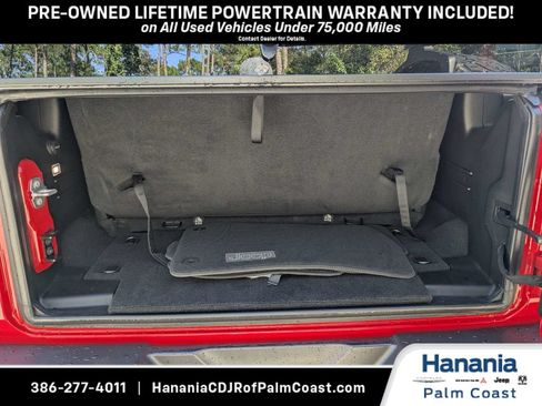 Used 2021 Jeep Wrangler Rubicon AWD/4WD image 12