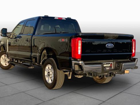 Used 2025 Ford F250 XLT AWD/4WD image 12